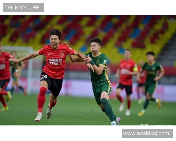 中超最新动态蓉城稳居榜首海牛连胜冲击前列海港紧盯保级区边缘